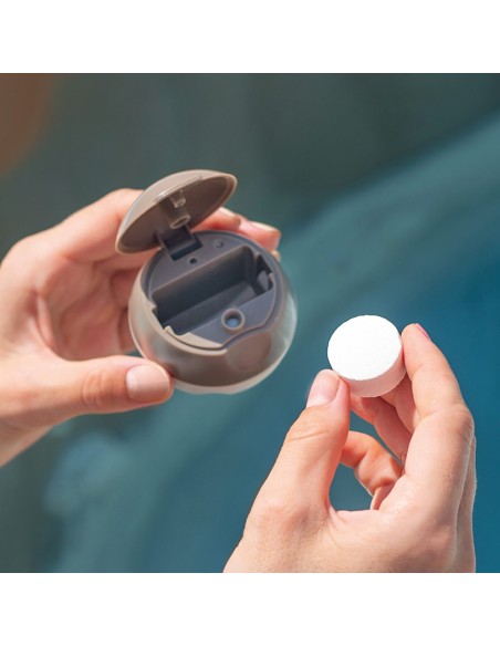 Pack Spa hinchable Chevron Deluxe 4 personas con 6 accesorios | INTEX