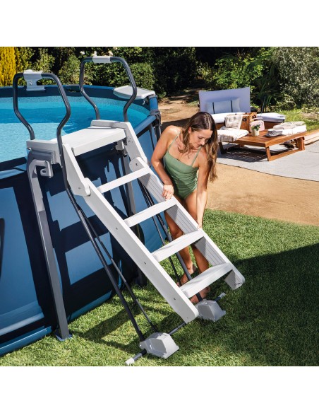 Piscina desmontable D549x132 cm depuradora y accesorios | INTEX